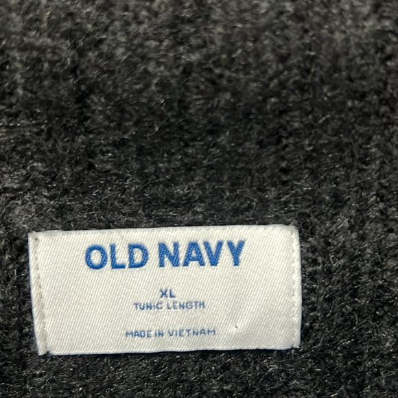 Old Navy black sweater - Picture 2 of 3